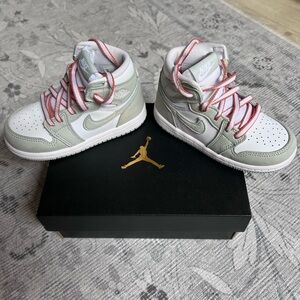 Air Jordan 1 High Nike OG Toddler “Seafoam” Size 8c Kids